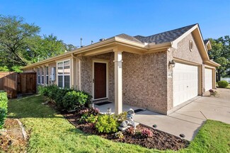 2421 Ravenwood Ct, Mansfield, TX 76063
