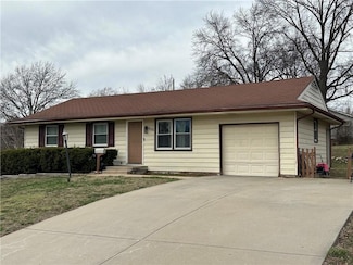 17018 E 31st Terrace S, Independence, MO 64055