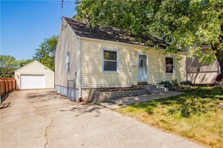 507 Broad St, Des Moines, IA 50315