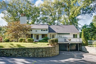 965 Asbury Rd, Cincinnati, OH 45255