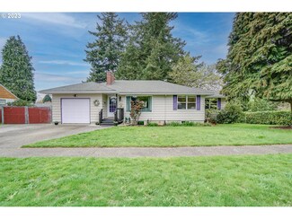 6520 NW Firwood Dr, Vancouver, WA 98665