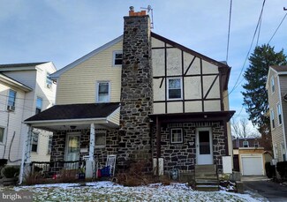 3816 Albemarle Ave, Drexel Hill, PA 19026