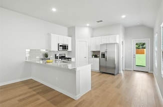 808 Pine Beach Dr, McKinney, TX 75071