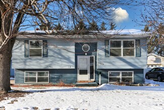 1929 44th St NW, Rochester, MN 55901
