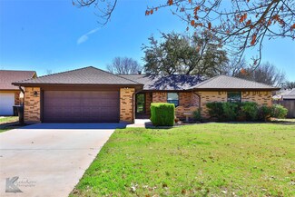 4633 Oak Knoll St, Abilene, TX 79606