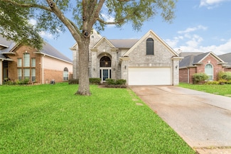 6923 Crystal Dowels Dr, Pasadena, TX 77505