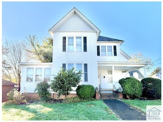 318 Brown St, Martinsville, VA 24112