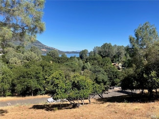 10650 Edgewater Dr, Clearlake Riviera, CA 95451