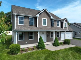 5 Old Village Cir, Windsor, CT 06095