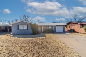 2511 52nd St, Lubbock, TX 79413