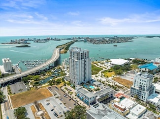 331 Cleveland St Unit 906, Clearwater, FL 33755