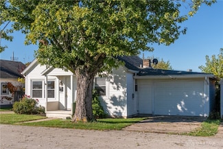 139 Hower Ln, Fairborn, OH 45324