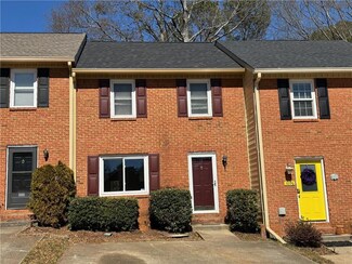 1098 Westfield Trace SE, Smyrna, GA 30082