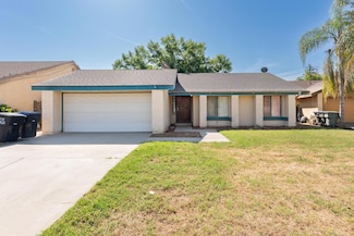 1930 E Andrea Ct, Visalia, CA 93292