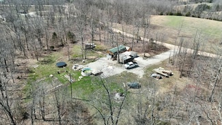 333 Ten Parts Dr, Seymour, MO 65746