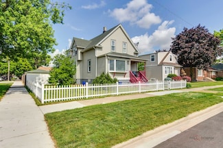 2800 Auxplaines Ave, River Grove, IL 60171
