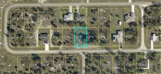 921 Panda Dr, Lehigh Acres, FL 33974