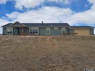 37 Winchester Rd, Guernsey, WY 82214