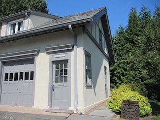 166 Upper Mountain Ave, Montclair, NJ 07042