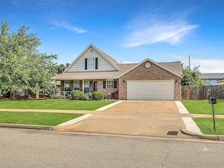 11017 E 118th St N, Collinsville, OK 74021