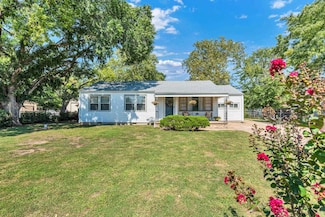 4204 W Elm St, Wichita, KS 67212