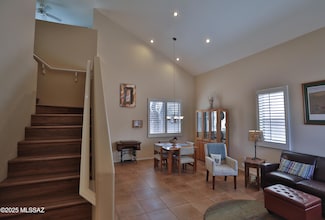 5200 E Calle Vista de Colores, Tucson, AZ 85711