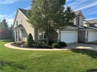 8342 Beaumont Dr, Mentor, OH 44060
