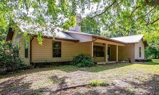 8411 NW 236th St, Alachua, FL 32615