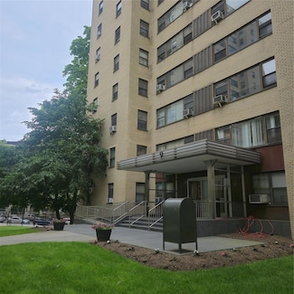 9 Fordham Hill Oval Unit 11D, Bronx, NY 10468