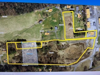 171 Devo St, Fancy Gap, VA 24328