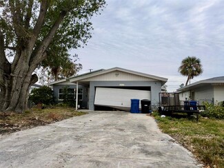 1845 New Hampshire Ave NE, Saint Petersburg, FL 33703