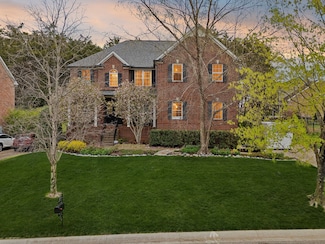 5521 Traceside Dr, Nashville, TN 37221