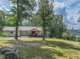 161 Hillcrest Rd, Eureka Springs, AR 72631