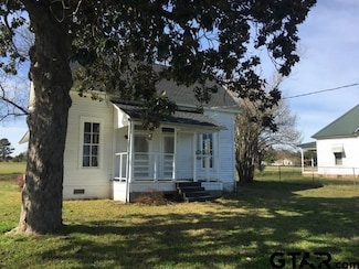 902 Crockett St, Rusk, TX 75785