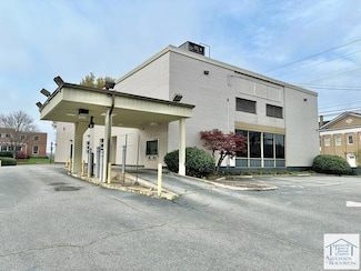 8 Lester St, Martinsville, VA 24112