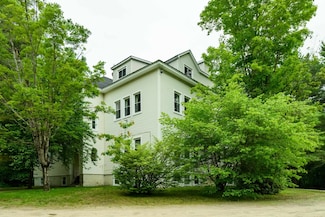 45 Kancamagus Hwy Unit 2, Woodstock, NH 03262