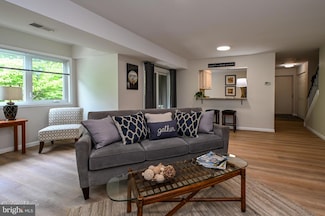 6905 Jones View Dr Unit 3C, Baltimore, MD 21209