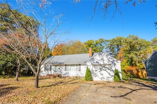 137 Deep Creek Rd, Newport News, VA 23606