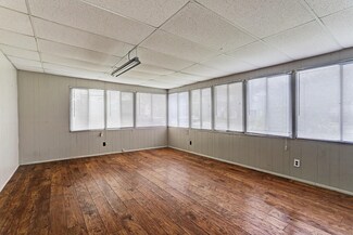 6606 Clawson St, Houston, TX 77055