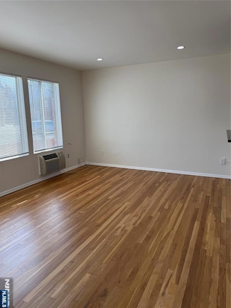 89 Uhland St Unit 14, East Rutherford, NJ 07073