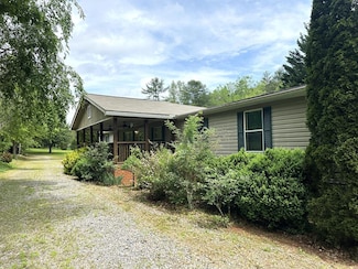 394 Fall Branch Rd, Murphy, NC 28906