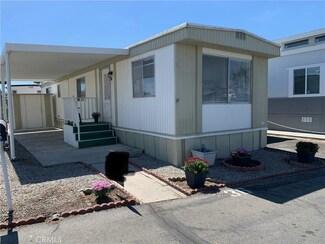 999 S Santa fe Ave Unit 36, San Jacinto, CA 92583