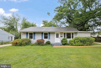 6728 Harrison Ln, Alexandria, VA 22306