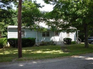 2 Wallace Ct, North Oxford, MA 01537