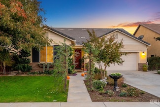 9707 Metropolitan Way, Bakersfield, CA 93311