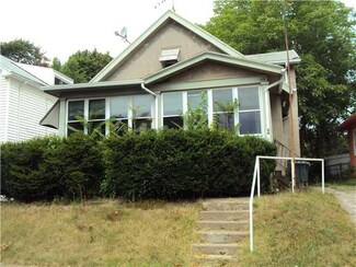 46 Springfield Ave, Rochester, NY 14609
