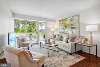 700 7th St SW Unit 732, Washington, DC 20024
