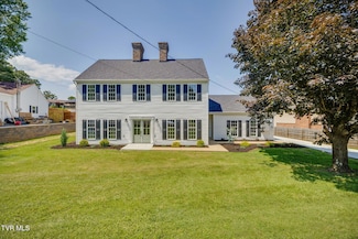 441 Oakmont Dr, Kingsport, TN 37663