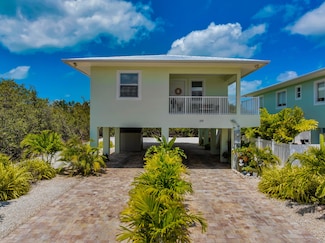 110 Santa Barbara, Marathon, FL 33050