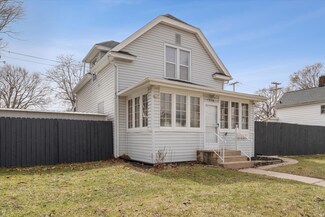 1336 E Calvert St, South Bend, IN 46613